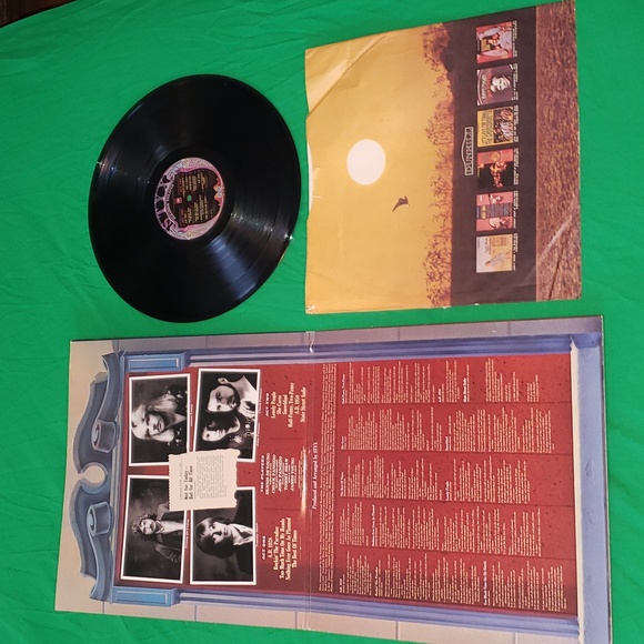 Styx Kilroy Was Here and Paradise Theater Vinyl Records - Picture 8 of 10